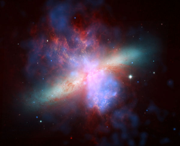 M82_Chandra_HST_Spitzer
